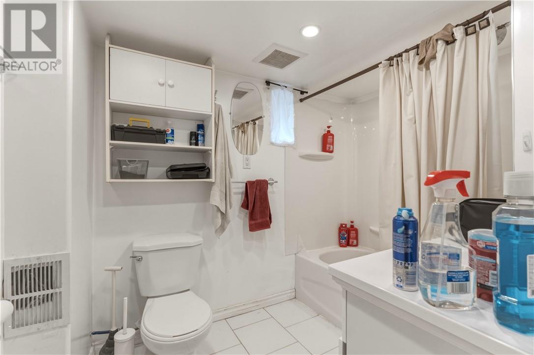 163 Kathleen Street, Sudbury, Ontario, P3C2L7 — Photo 13