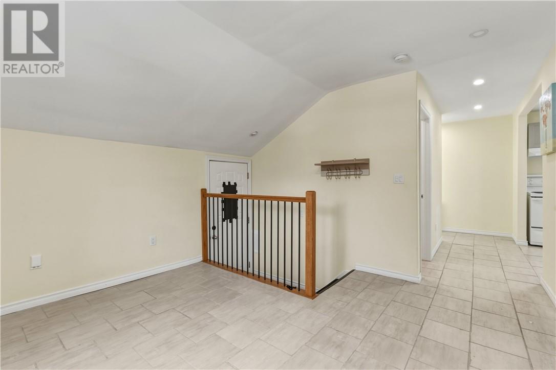 163 Kathleen Street, Sudbury, Ontario, P3C2L7 — Photo 3