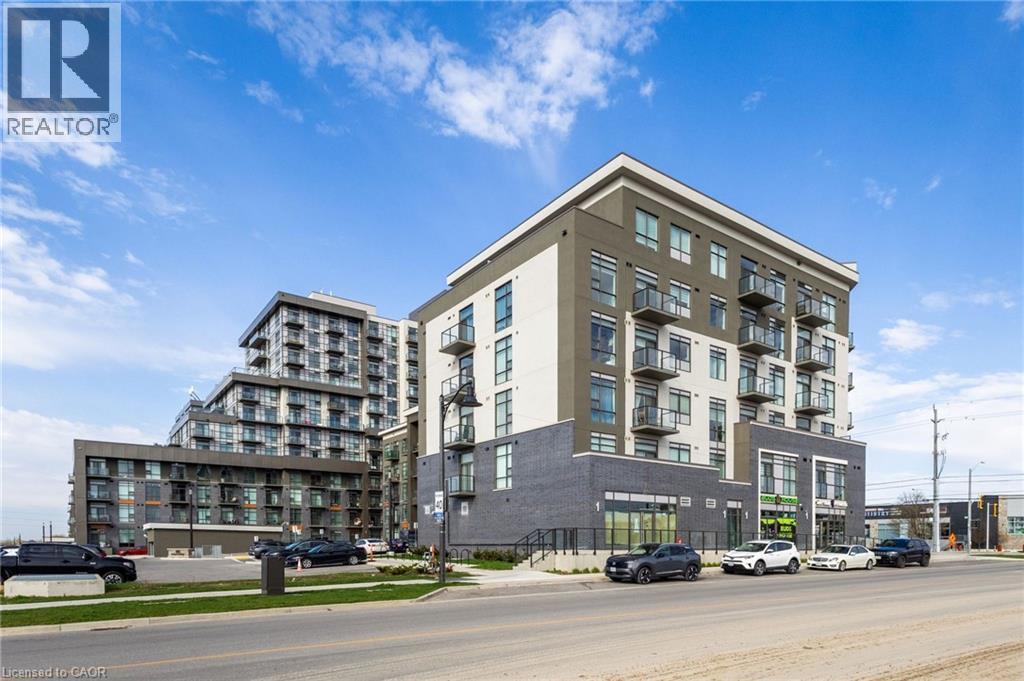 10 MALLARD Trail Unit# 438, Waterdown, Ontario, L8B2A7 — Photo 3