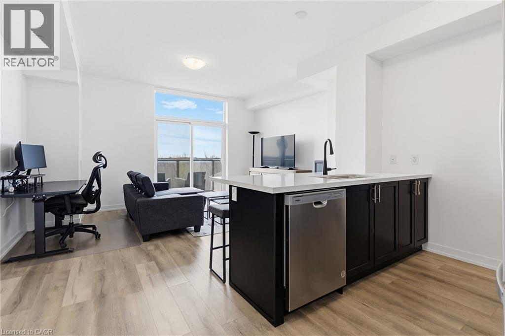 10 MALLARD Trail Unit# 438, Waterdown, Ontario, L8B2A7 — Photo 8