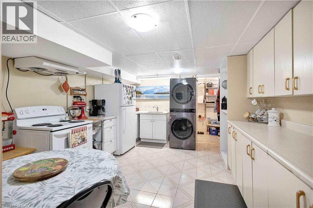 304 CELTIC Drive, Stoney Creek, Ontario, L8E3S2 — Photo 24