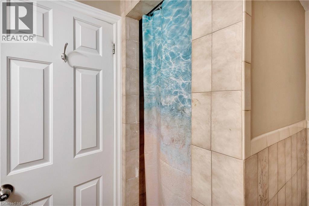 304 CELTIC Drive, Stoney Creek, Ontario, L8E3S2 — Photo 30