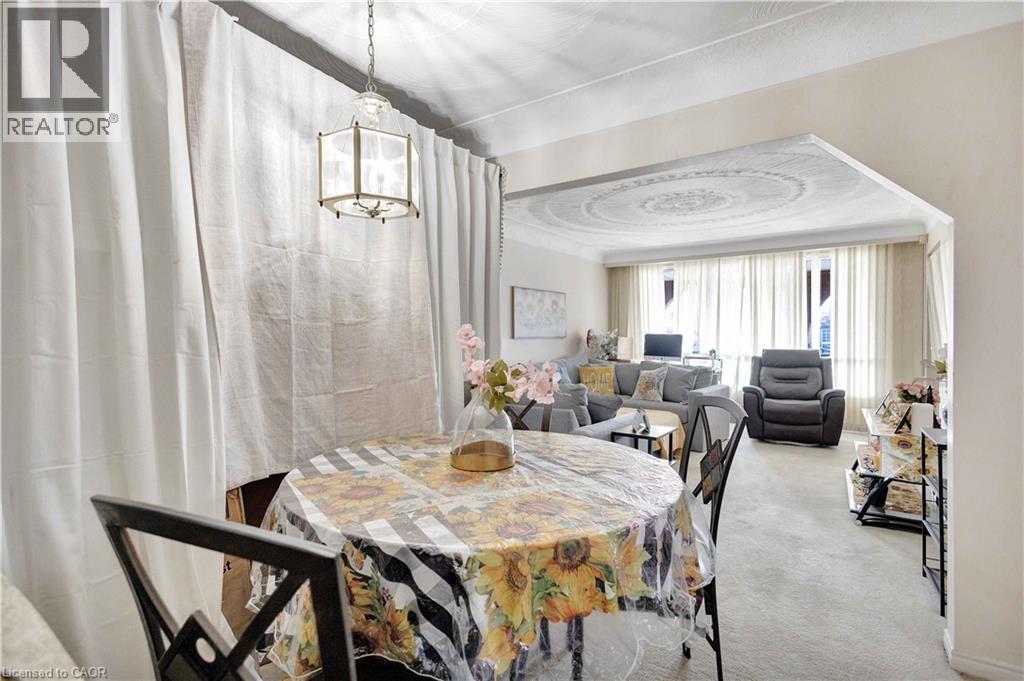 304 CELTIC Drive, Stoney Creek, Ontario, L8E3S2 — Photo 9