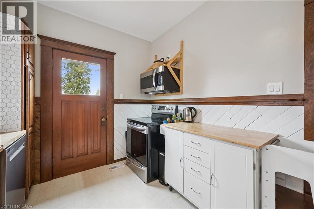 156 NORFOLK Street, Stratford, Ontario, N5A3Y9 — Photo 10