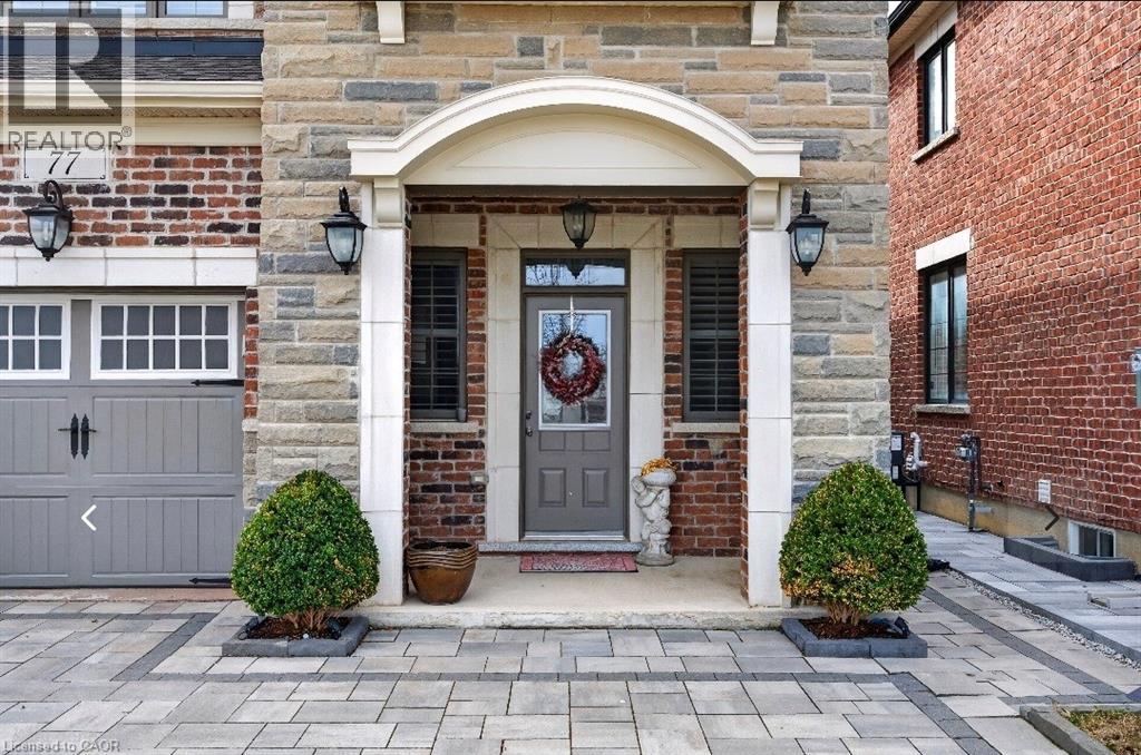 77 MCMICHAEL Avenue, Kleinburg, Ontario, L4H4T2 — Photo 2