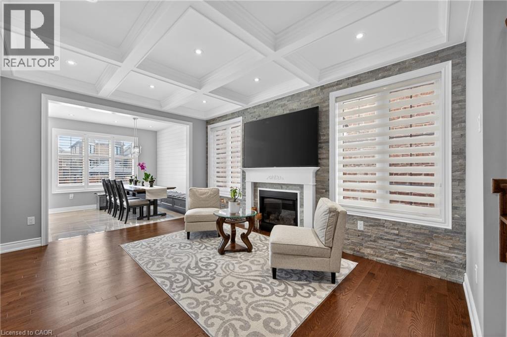 77 MCMICHAEL Avenue, Kleinburg, Ontario, L4H4T2 — Photo 4