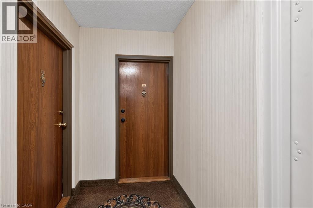 700 DYNES Road Unit# 904, Burlington, Ontario, L7N3M2 — Photo 28