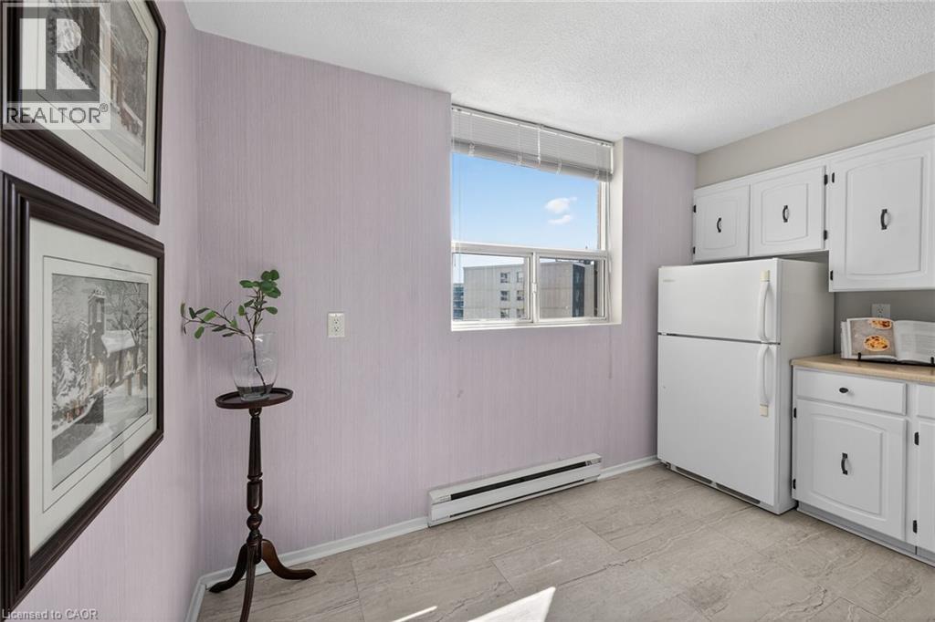 700 DYNES Road Unit# 904, Burlington, Ontario, L7N3M2 — Photo 7