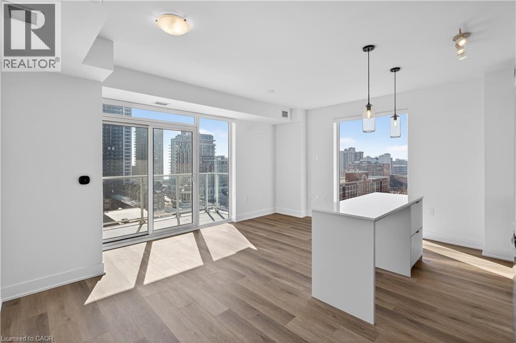 2088 JAMES Street Unit# 908, Burlington, Ontario, L7R0H2 — Photo 7