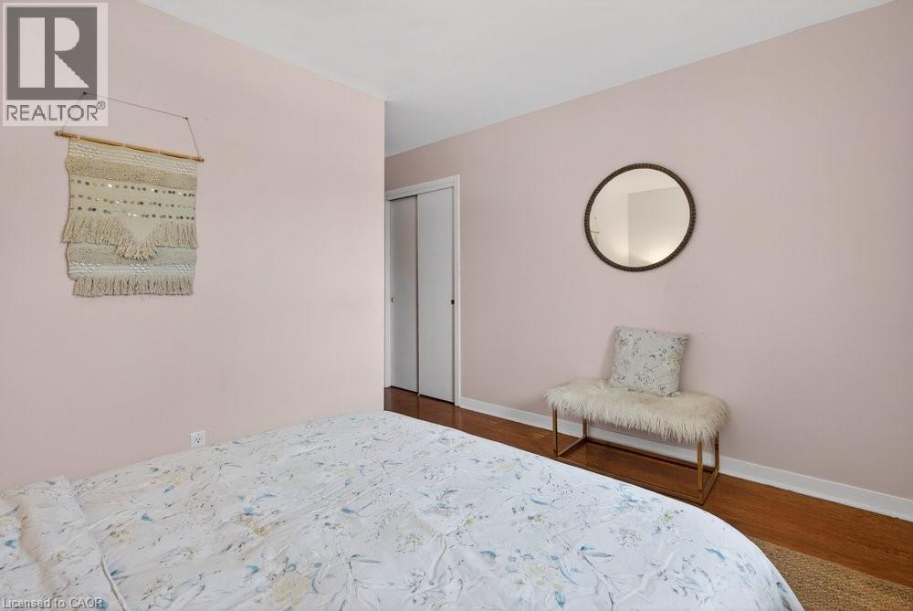 1502 BARKER Avenue, Burlington, Ontario, L7P2R4 — Photo 17