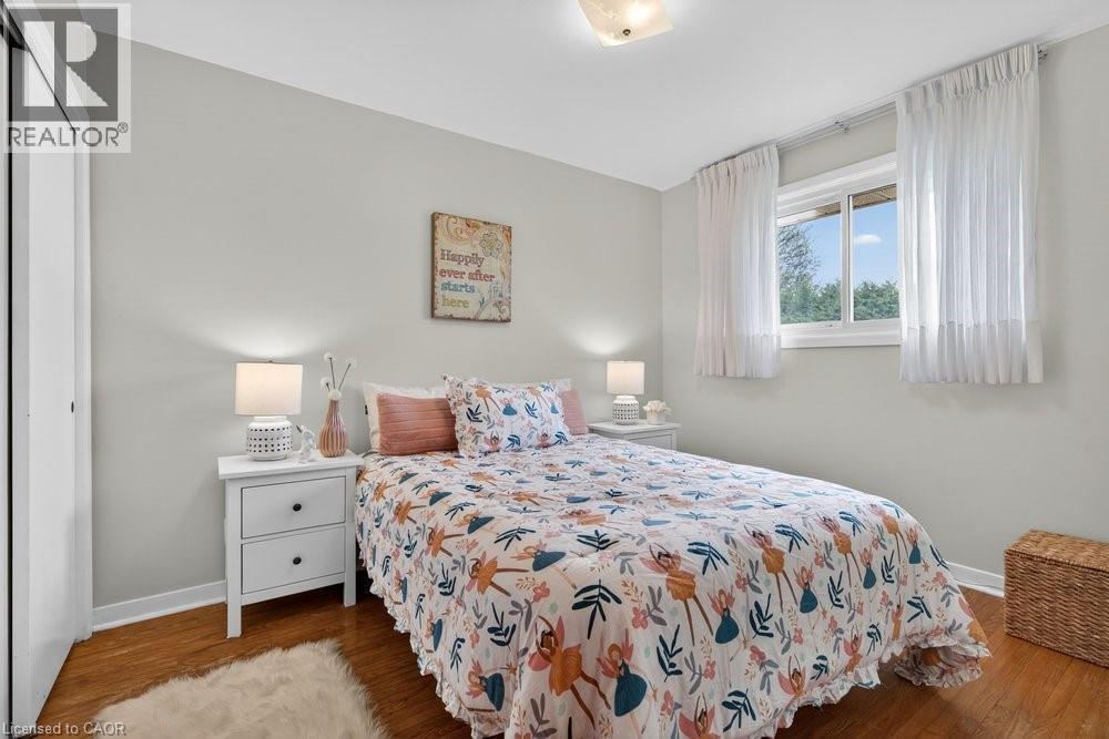 1502 BARKER Avenue, Burlington, Ontario, L7P2R4 — Photo 18