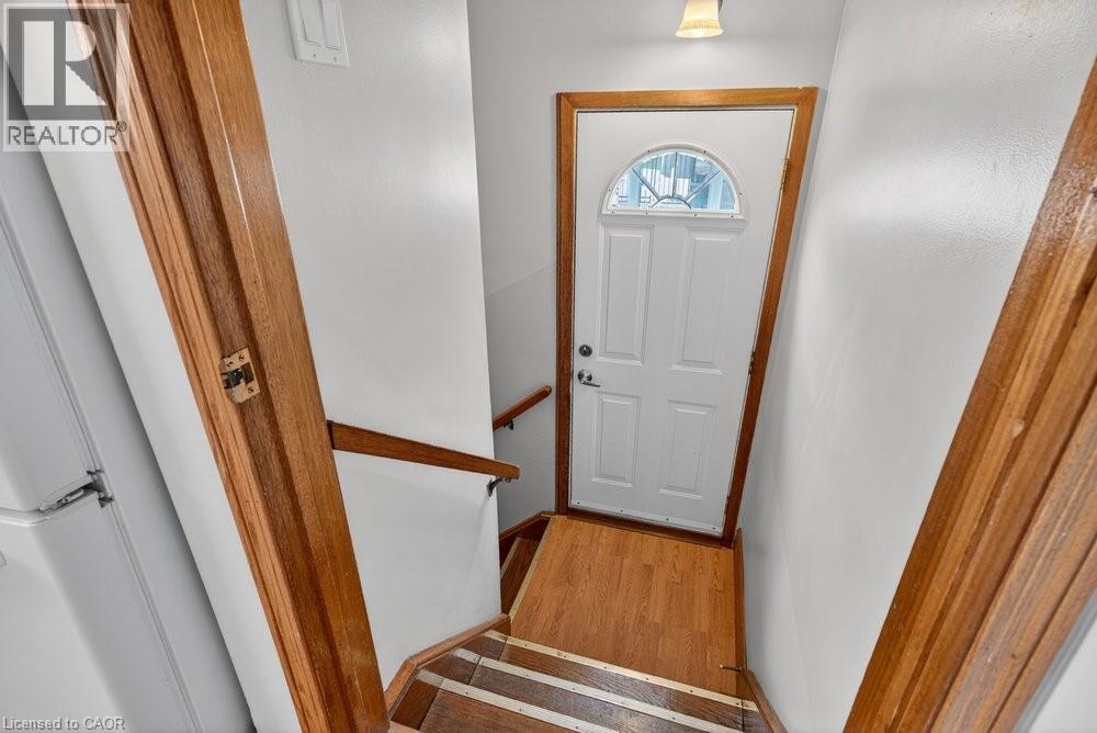 1502 BARKER Avenue, Burlington, Ontario, L7P2R4 — Photo 21