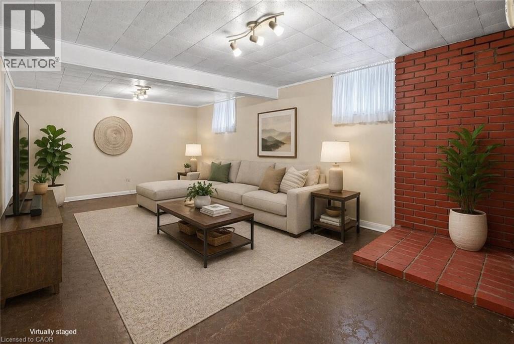 1502 BARKER Avenue, Burlington, Ontario, L7P2R4 — Photo 24