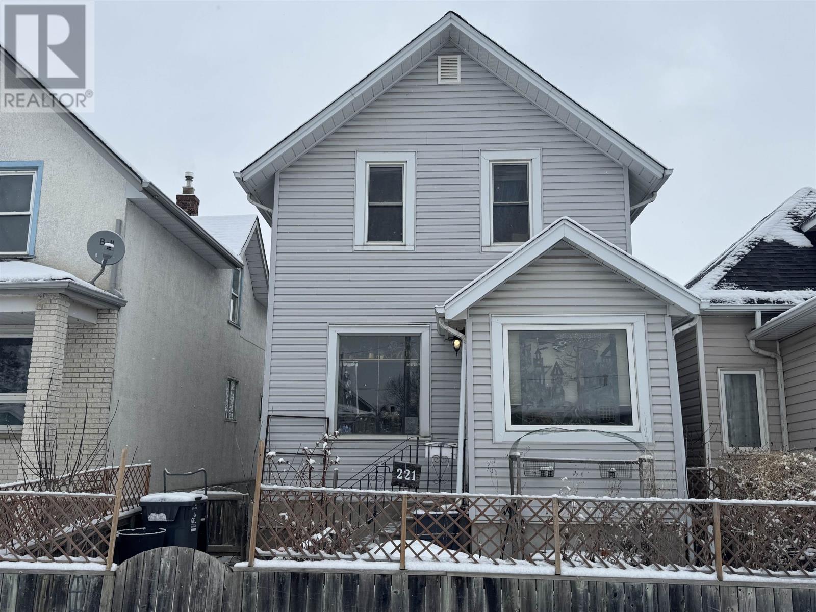 221 Heron Street, Thunder Bay, Ontario, P7C2M4 — Photo 2