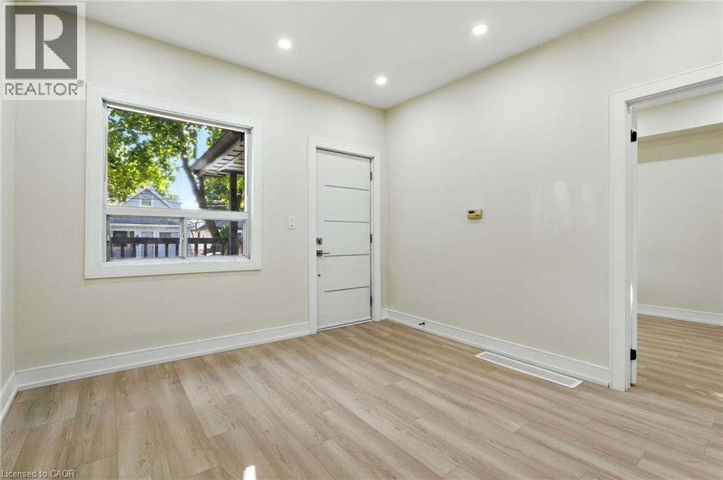 9 ALICE Street, Hamilton, Ontario, L8H4R5 — Photo 10
