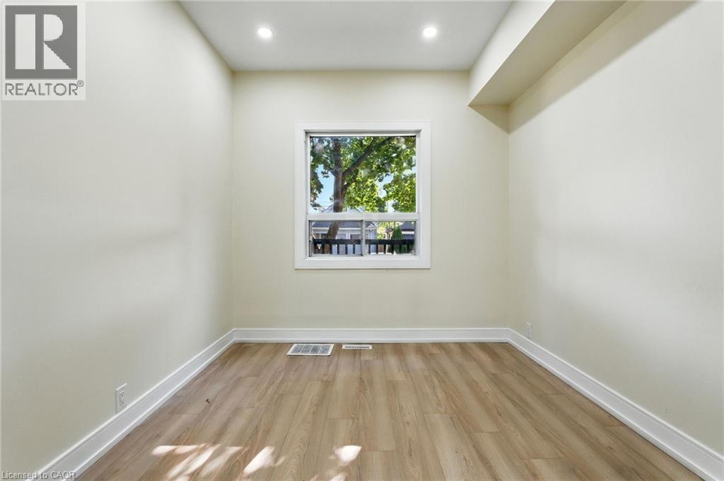 9 ALICE Street, Hamilton, Ontario, L8H4R5 — Photo 13