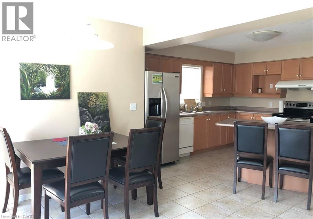 350 HAVENDALE Crescent, Waterloo, Ontario, N2T2T2 — Photo 4