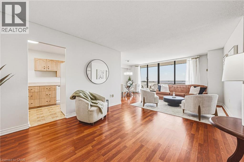 2055 UPPER MIDDLE Road Unit# 705, Burlington, Ontario, L7P3P4 — Photo 4