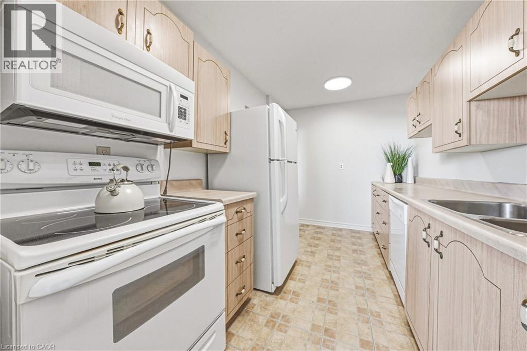 2055 UPPER MIDDLE Road Unit# 705, Burlington, Ontario, L7P3P4 — Photo 5