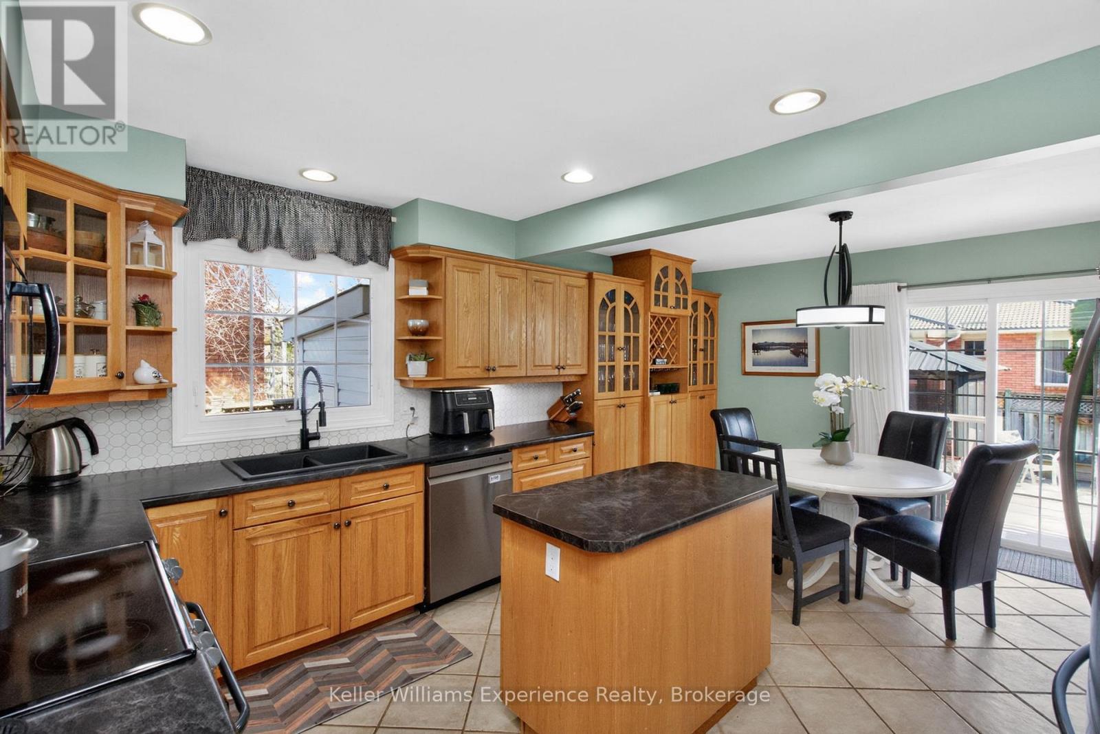 933 PLAYFAIR ROAD, Midland, Ontario, L4R4X9 — Photo 15