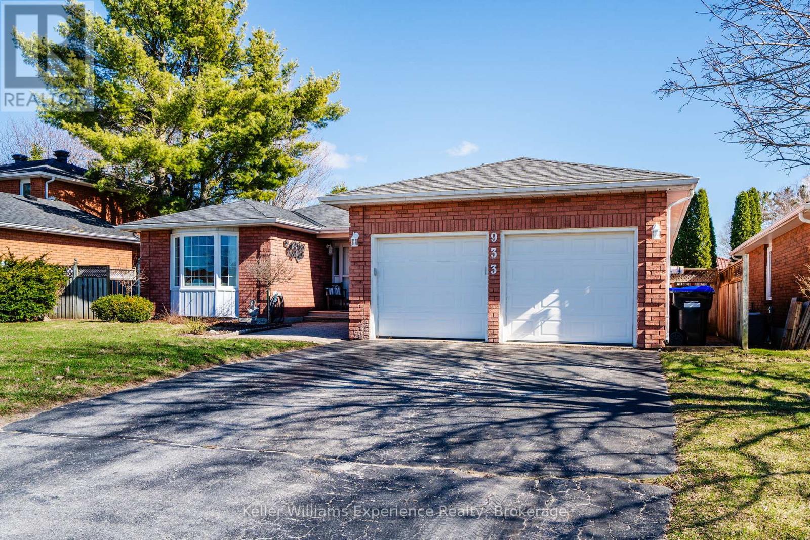 933 PLAYFAIR ROAD, Midland, Ontario, L4R4X9 — Photo 2