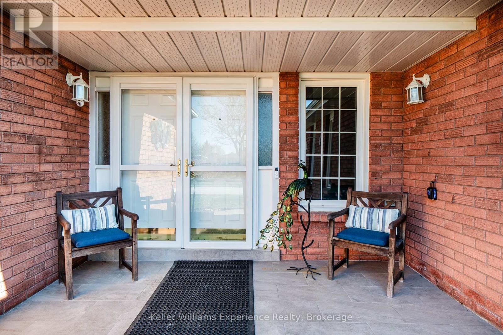 933 PLAYFAIR ROAD, Midland, Ontario, L4R4X9 — Photo 3