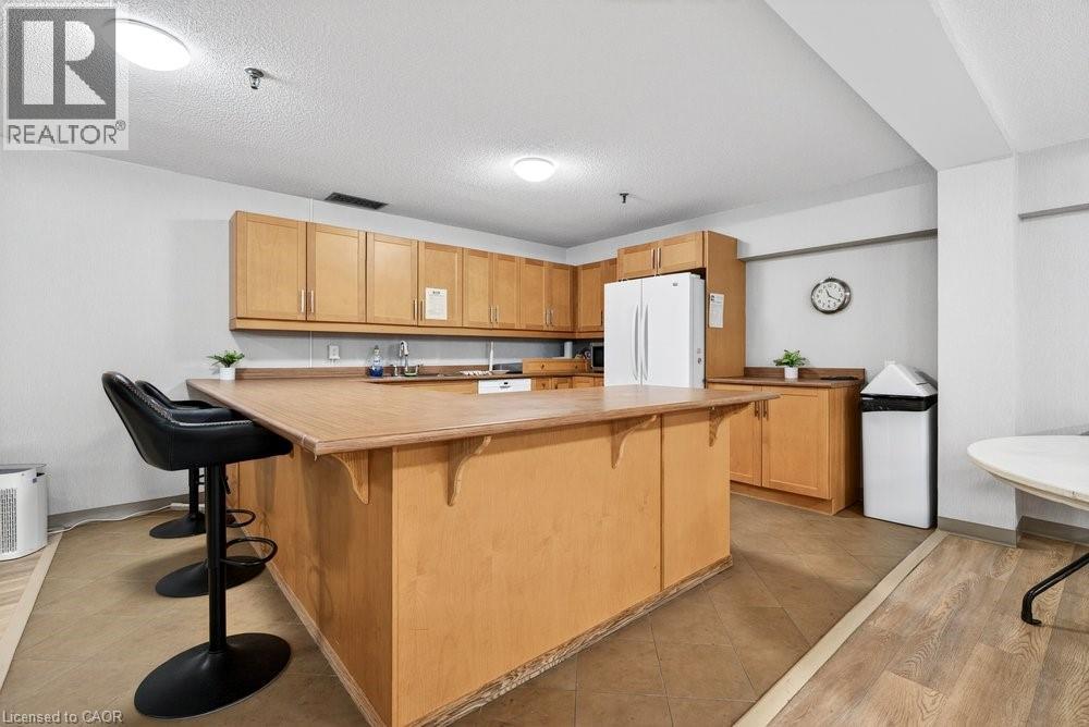 1225 NORTH SHORE Boulevard E Unit# 307, Burlington, Ontario, L7S1Z6 — Photo 23