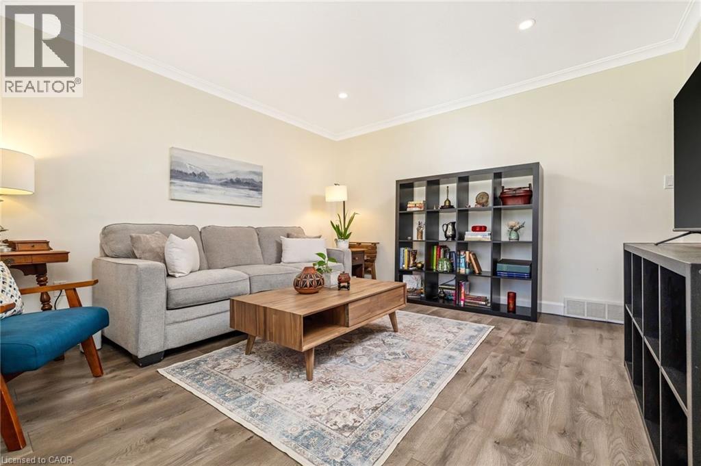 48 KNIGHTSWOOD Boulevard, Guelph, Ontario, N1E3W5 — Photo 14