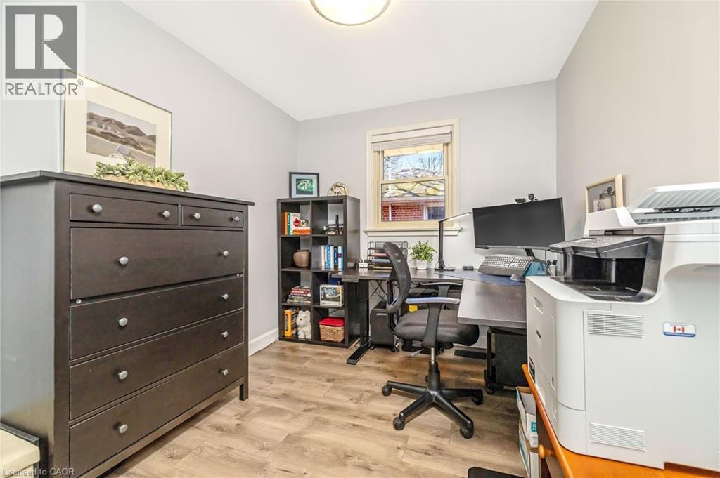 48 KNIGHTSWOOD Boulevard, Guelph, Ontario, N1E3W5 — Photo 17