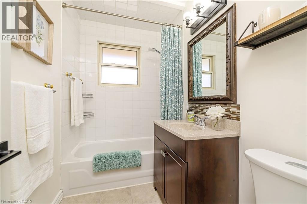 48 KNIGHTSWOOD Boulevard, Guelph, Ontario, N1E3W5 — Photo 18