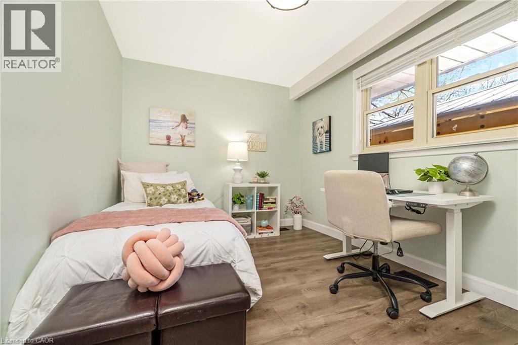 48 KNIGHTSWOOD Boulevard, Guelph, Ontario, N1E3W5 — Photo 19