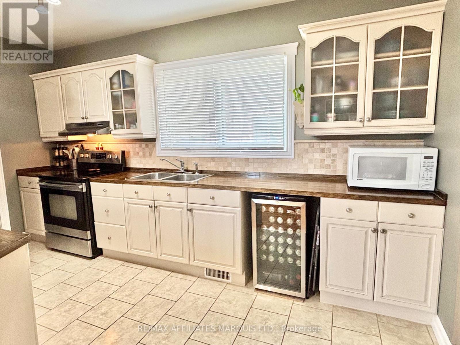 4 SEYMOUR AVENUE, Cornwall, Ontario, K6J4L7 — Photo 14