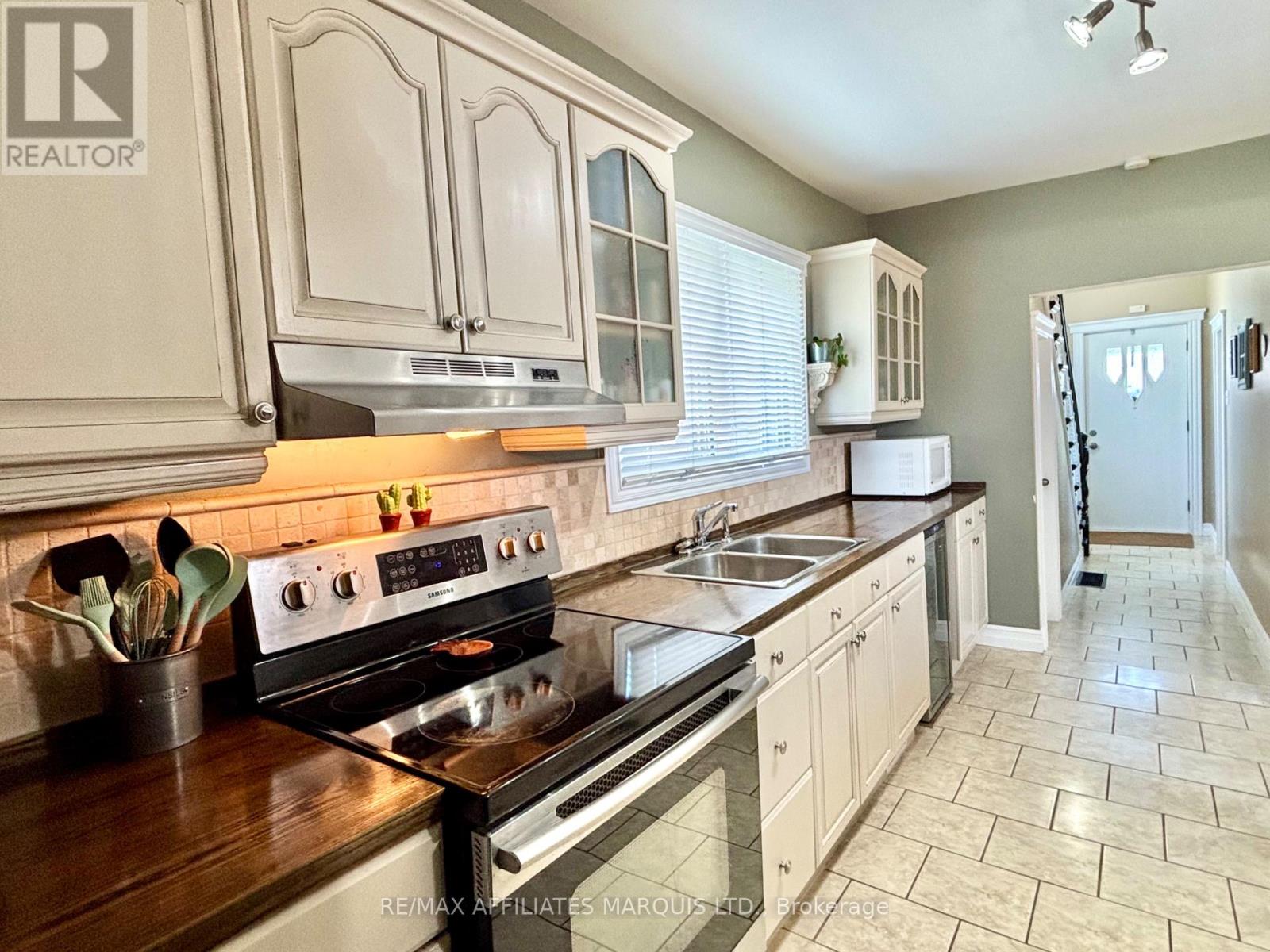 4 SEYMOUR AVENUE, Cornwall, Ontario, K6J4L7 — Photo 17