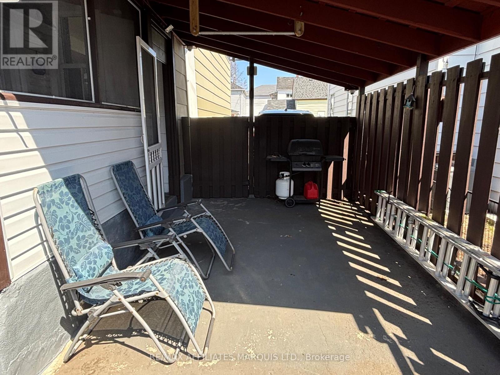 4 SEYMOUR AVENUE, Cornwall, Ontario, K6J4L7 — Photo 35