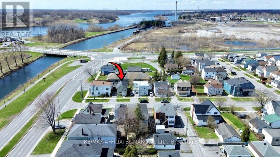 4 SEYMOUR AVENUE, Cornwall, Ontario, K6J4L7 — Photo 40