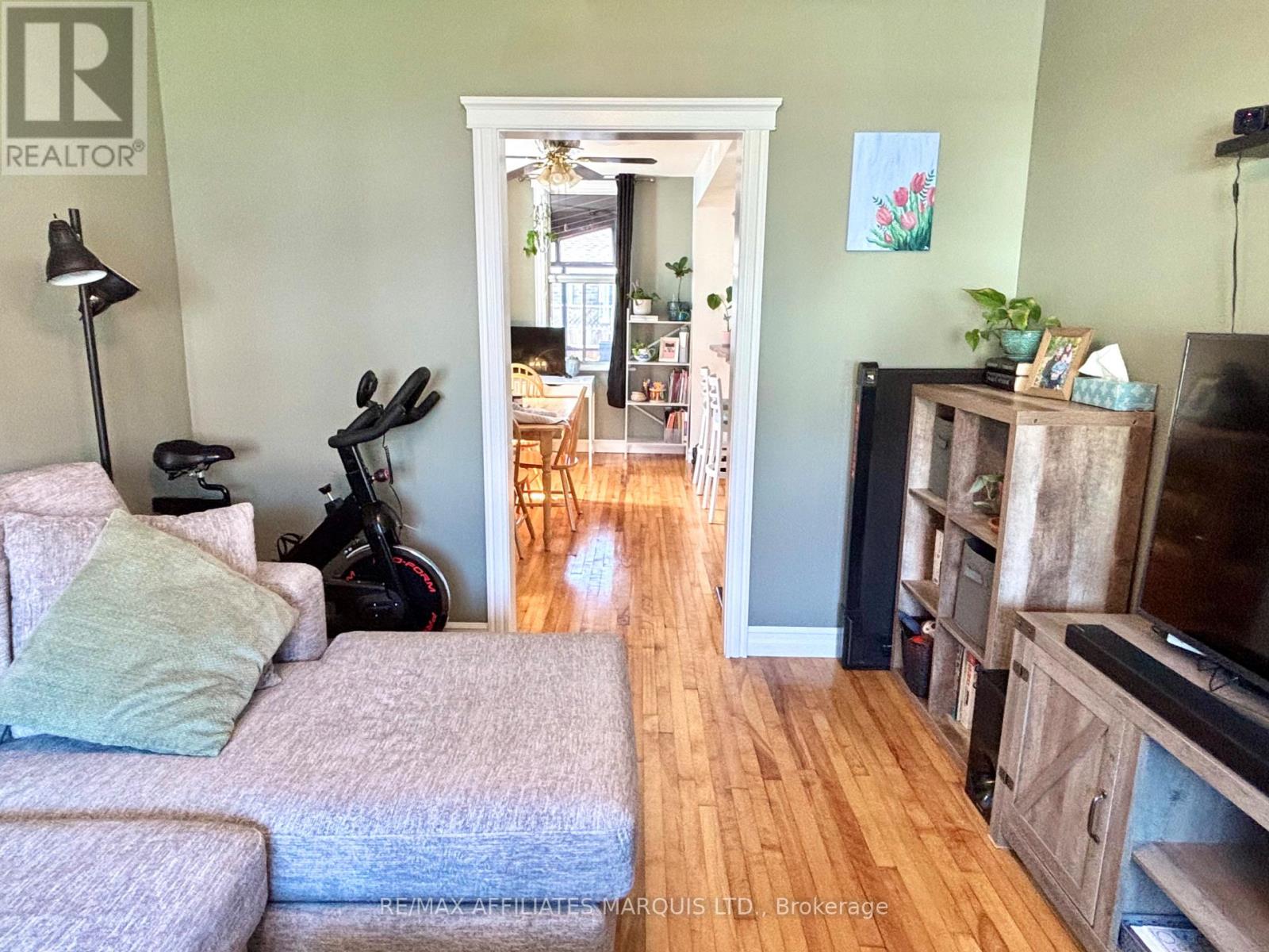 4 SEYMOUR AVENUE, Cornwall, Ontario, K6J4L7 — Photo 8