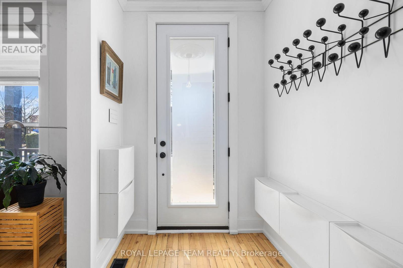 45 SPRINGFIELD ROAD, Ottawa, Ontario, K1M1C8 — Photo 3