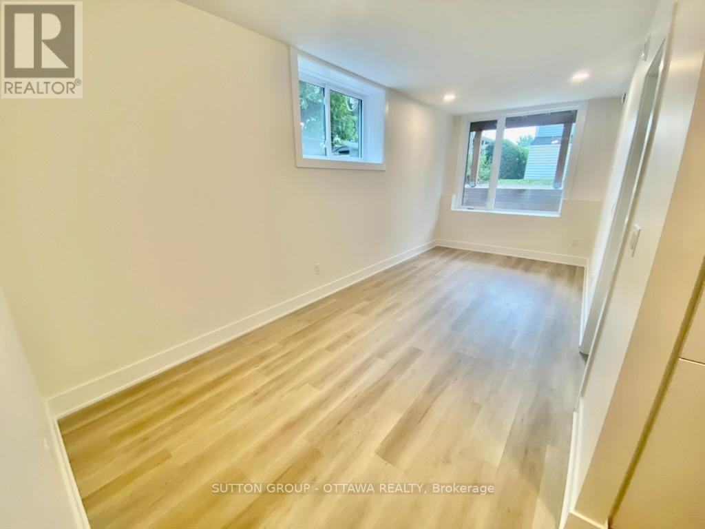 E - 152B COLUMBUS AVENUE, Ottawa, Ontario, K1K1R1 — Photo 5