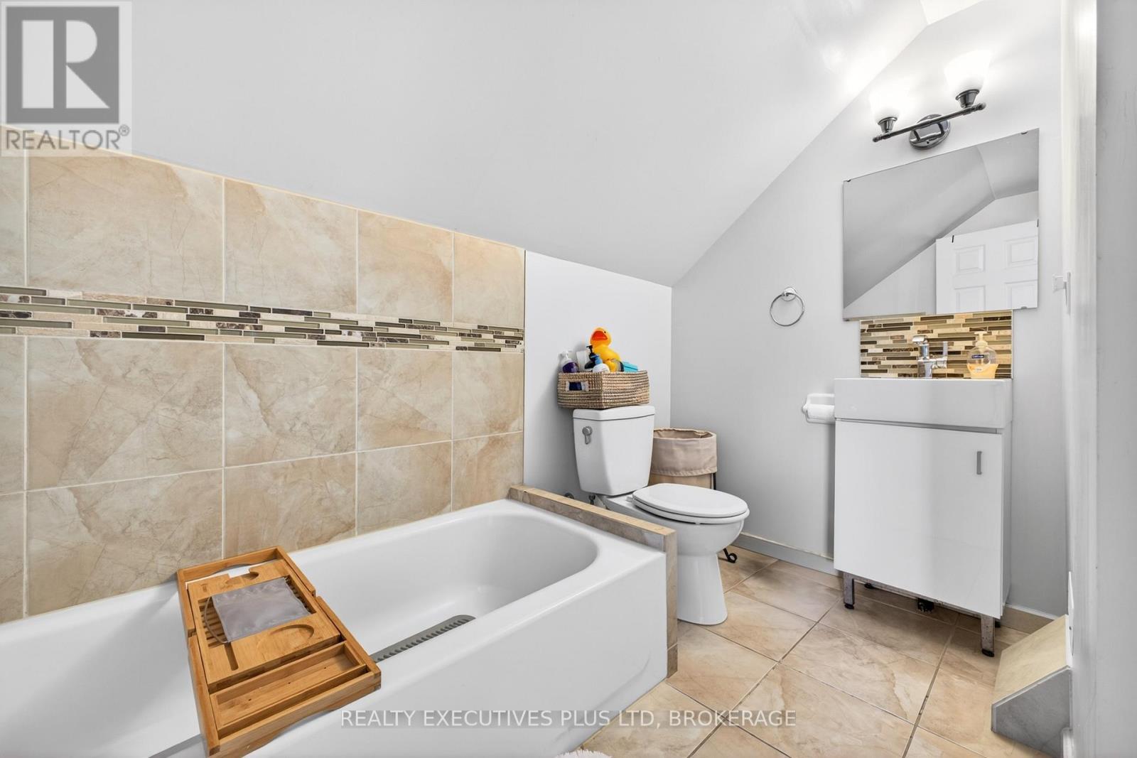 46 DONCASTER BOULEVARD, St. Catharines (Fairview), Ontario, L2N1Y5 — Photo 27