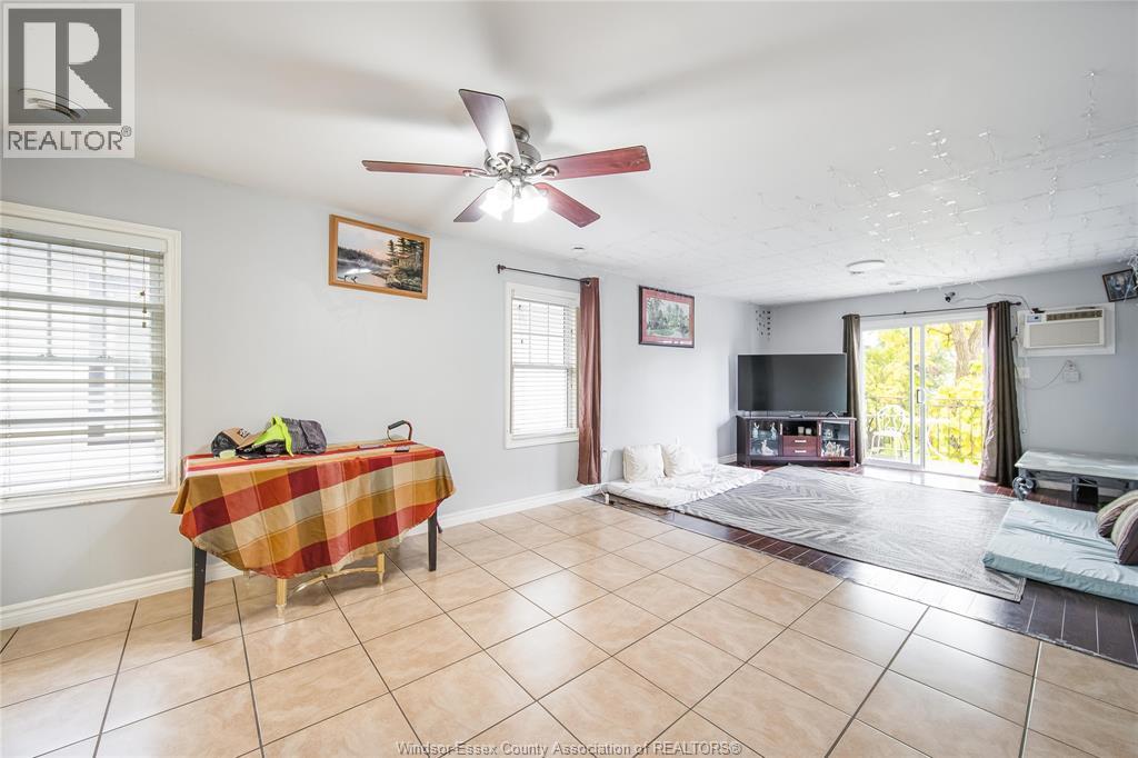 1056-60 NIAGARA, Windsor, Ontario, N9A3V2 — Photo 10