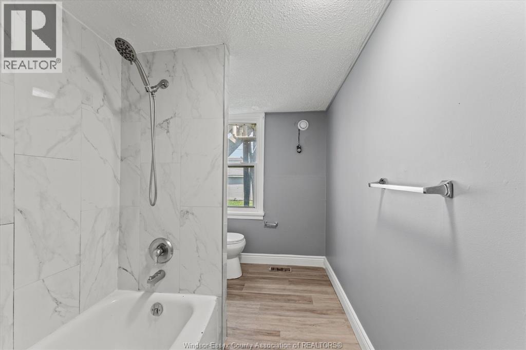 1210-1212 Monmouth, Windsor, Ontario, N8Y3M1 — Photo 14
