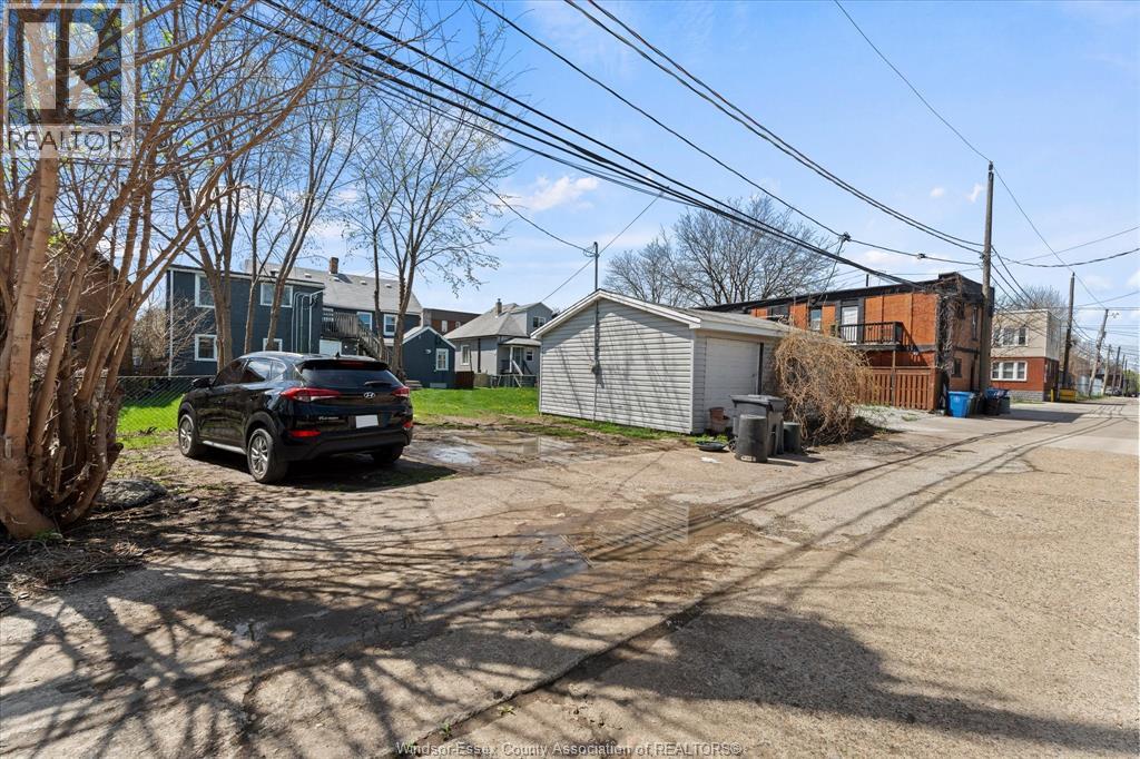 1210-1212 Monmouth, Windsor, Ontario, N8Y3M1 — Photo 41