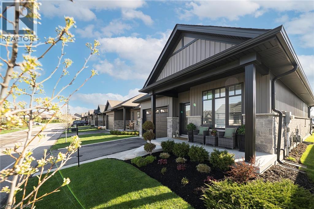 24 CRADDOCK Boulevard Unit# 8, Jarvis, Ontario, N0A1J0 — Photo 3