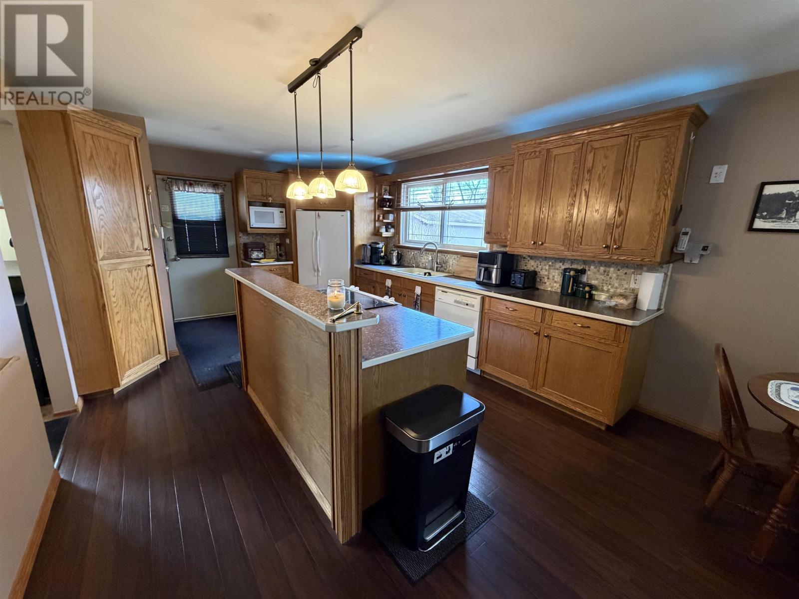 601 Brown ST, Thunder Bay, Ontario, P7E2K6 — Photo 5