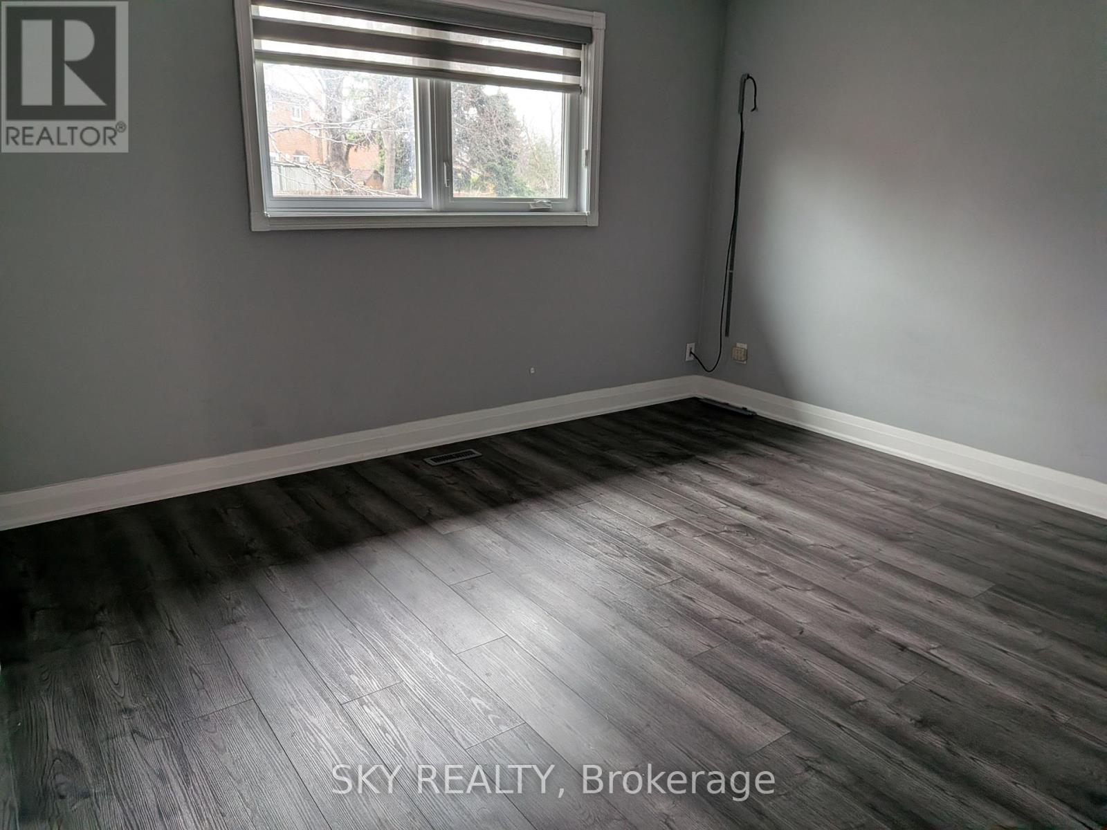 UPPER - 3 PANORAMA CRESCENT, Brampton (Northgate), Ontario, L6S3T7 — Photo 12