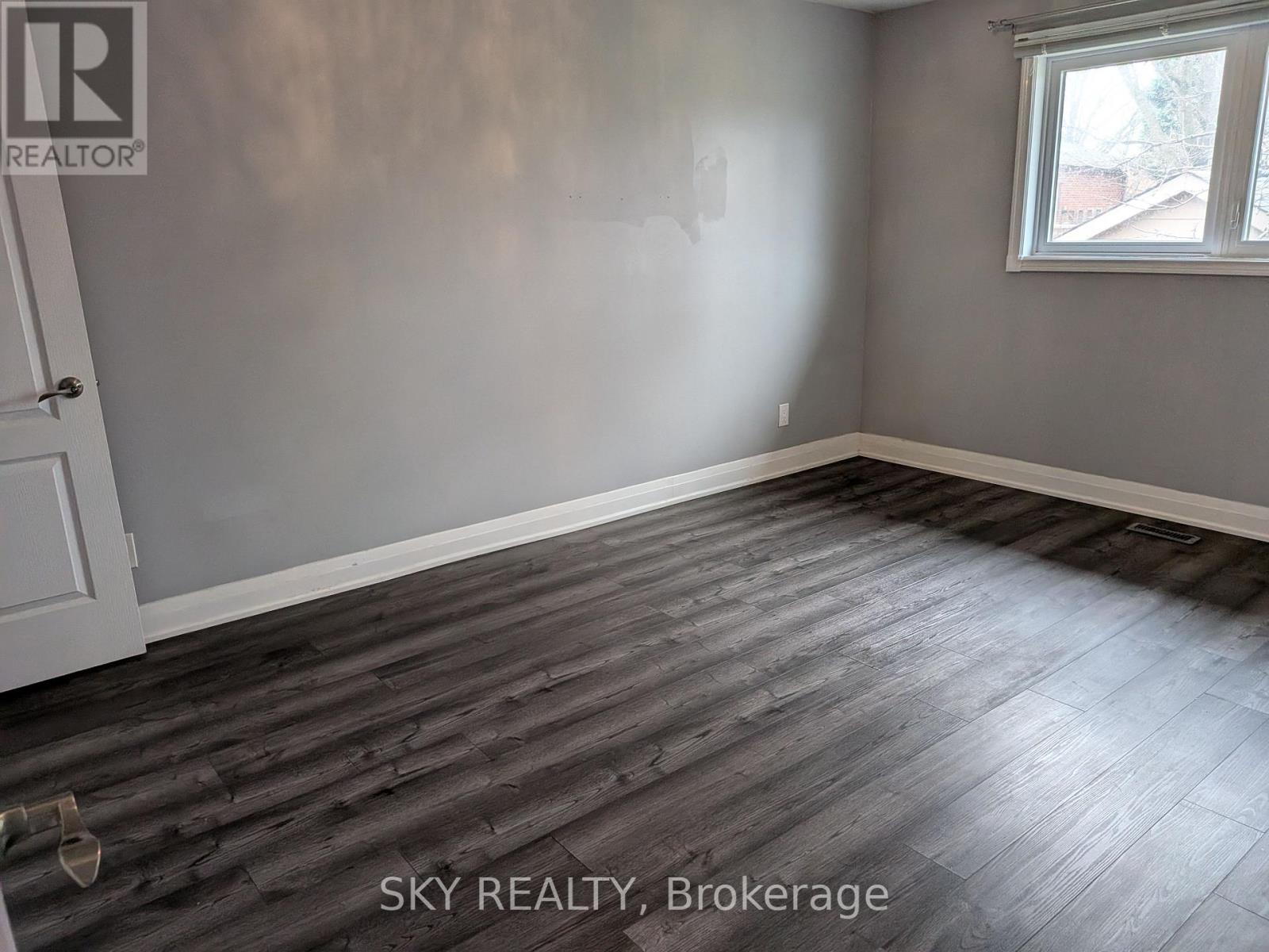 UPPER - 3 PANORAMA CRESCENT, Brampton (Northgate), Ontario, L6S3T7 — Photo 9