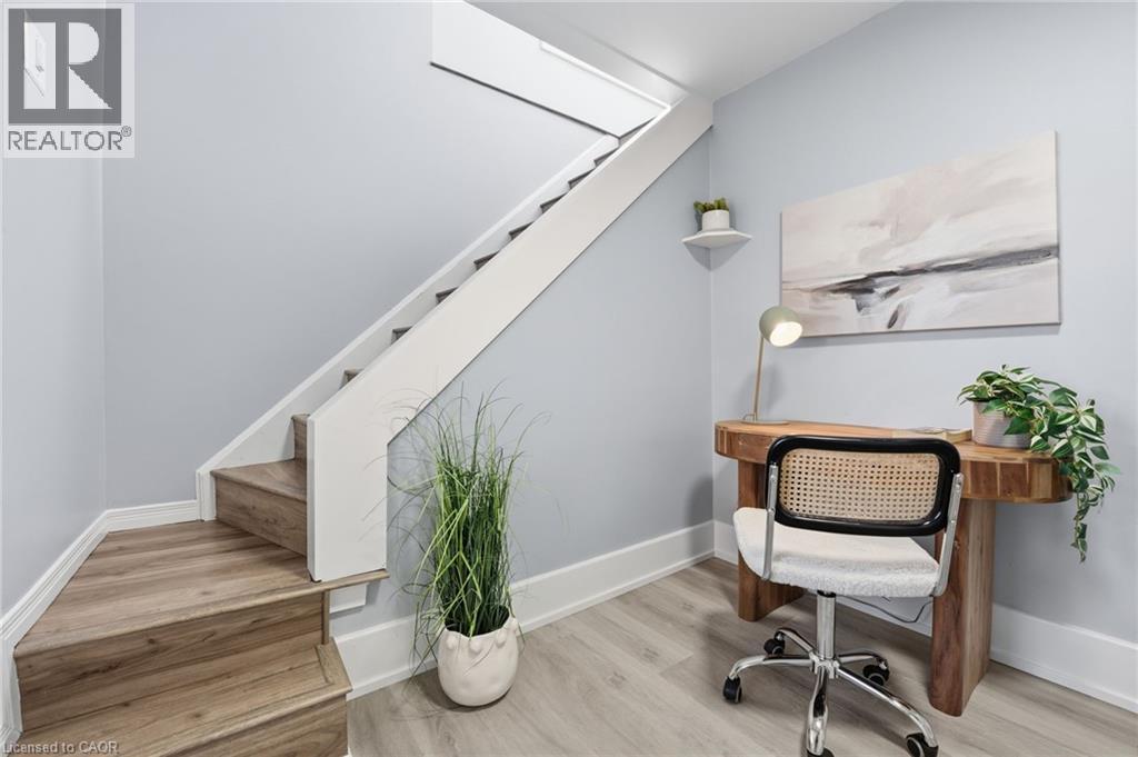 69 HOUGHTON Avenue S, Hamilton, Ontario, L8K2M9 — Photo 21