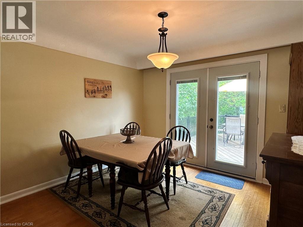 129 BROKER Drive, Hamilton, Ontario, L8T2B8 — Photo 11