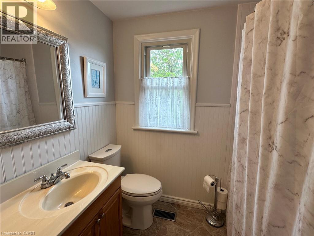 129 BROKER Drive, Hamilton, Ontario, L8T2B8 — Photo 23