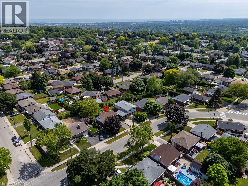 129 BROKER Drive, Hamilton, Ontario, L8T2B8 — Photo 36